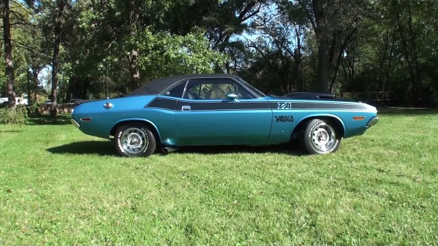 1970-dodge-challenger-t-a-looks-stunning-in-b5-blue-it-s-a-rare-mr-norm-s-car-181750_1